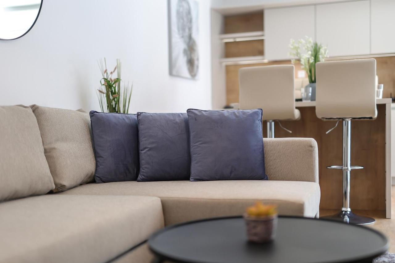 Residence Inn 里耶卡 外观 照片